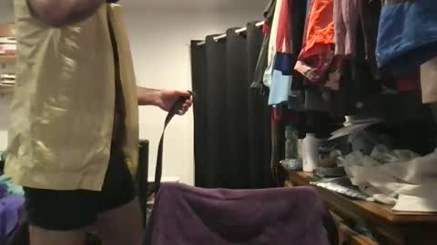 Purple online show from 02-20-26, 05:37