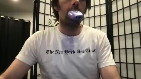 Purple online show from 05-19-26, 06:09