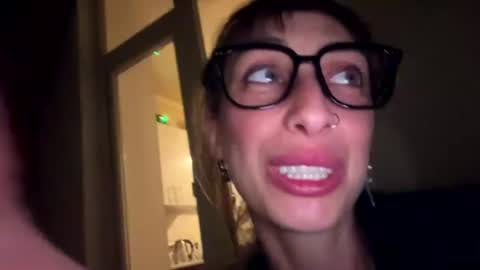 Lilu online show from 07-27-26, 08:05