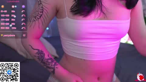 Sophie  Fav patterns 99199444press my buttons  see what happens  online show from 01-15-26, 04:22