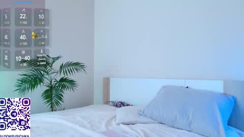 Snapshot of pusichka_ chatting on 02-01-25, 10:15 Diana Onlyfans online show from 02-01-25, 10:15