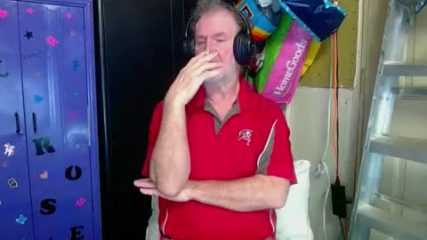 Mark online show from 03-12-25, 07:28