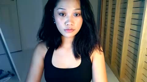 Marj33 online show from 11-18-25, 10:20