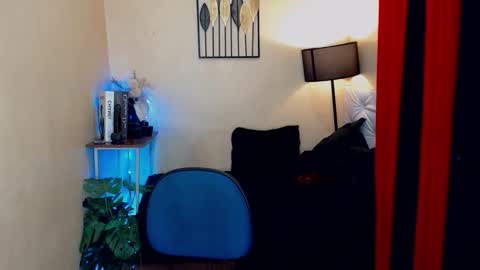 Snapshot of pussydoll07 chatting on 02-20-25, 01:19 pussydoll07 online show from 02-20-25, 01:19