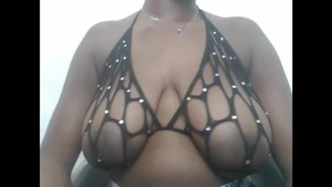 Snapshot of pussydollurz chatting on 11-20-25, 08:47 pussydollurz online show from 11-20-25, 08:47