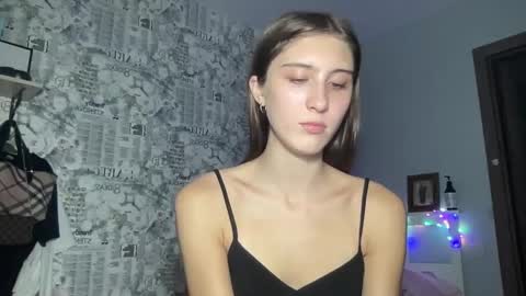 Snapshot of pussygir007 chatting on 12-30-24, 07:26 pussygirl007 online show from 12-30-24, 07:26