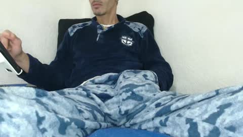 Snapshot of pussyhunterpt chatting on 02-01-25, 10:26 Ruck Fules online show from 02-01-25, 10:26