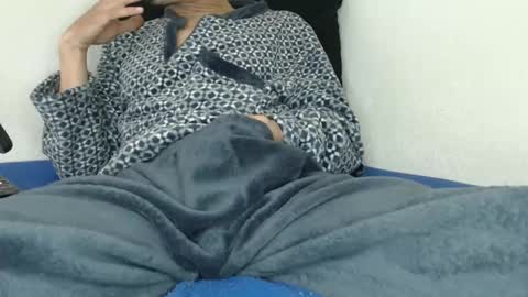 Snapshot of pussyhunterpt chatting on 02-14-25, 09:10 Ruck Fules online show from 02-14-25, 09:10