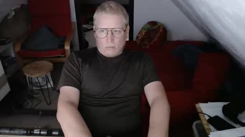 pussylovercb online show from 09-11-25, 08:25