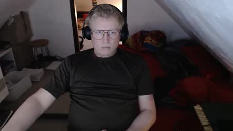 Snapshot of pussylovercb chatting on 04-27-26, 08:56 pussylovercb online show from 04-27-26, 08:56