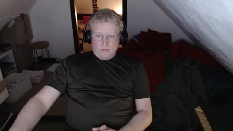 Snapshot of pussylovercb chatting on 04-30-26, 10:03 pussylovercb online show from 04-30-26, 10:03