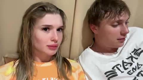 Snapshot of pussymoneywet chatting on 11-12-25, 12:49 Lina online show from 11-12-25, 12:49