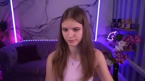 Ellie online show from 09-23-25, 07:33