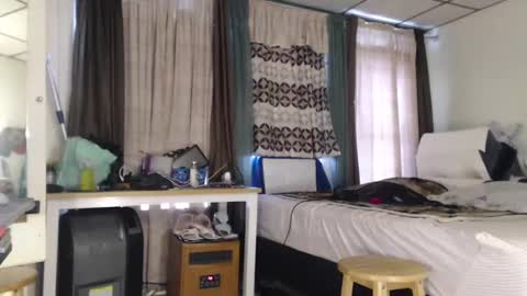 Snapshot of putiputi4u chatting on 01-02-25, 07:07 putiputi4u online show from 01-02-25, 07:07