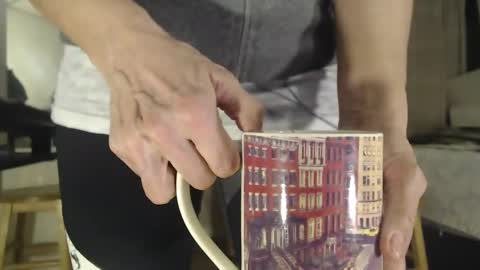 Snapshot of putiputi4u chatting on 01-15-25, 03:33 putiputi4u online show from 01-15-25, 03:33