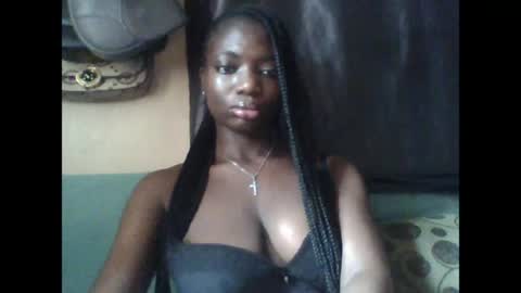 Snapshot of pweedy_ora chatting on 05-26-26, 09:38 ora online show from 05-26-26, 09:38