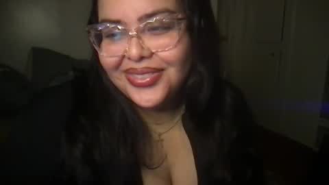 Snapshot of pytbbw chatting on 01-10-25, 06:38 Prettypink Tinyhole online show from 01-10-25, 06:38