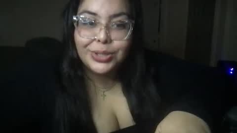 Snapshot of pytbbw chatting on 01-12-25, 02:14 Prettypink Tinyhole online show from 01-12-25, 02:14