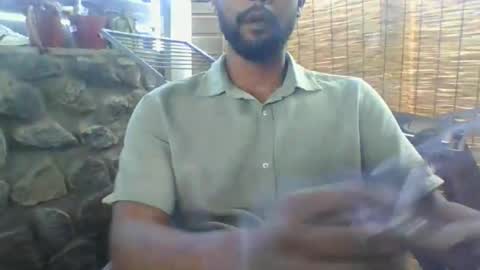 Snapshot of python974 chatting on 06-15-26, 08:38 Python online show from 06-15-26, 08:38