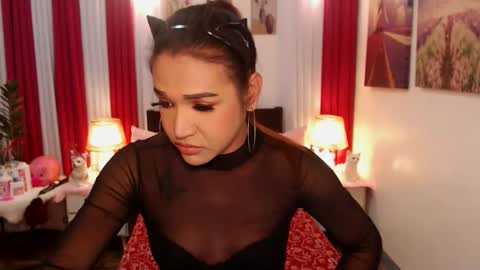 Snapshot of pythoncock4u chatting on 12-07-24, 12:56 Queen Agatha online show from 12-07-24, 12:56