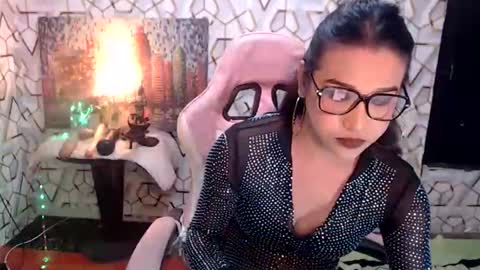 Snapshot of pythoncock4u chatting on 02-02-26, 03:11 Queen Agatha online show from 02-02-26, 03:11