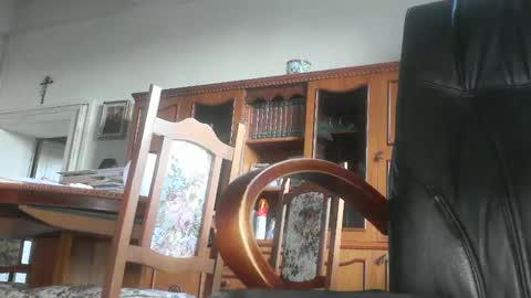 pytongru70 online show from 01-11-25, 03:42