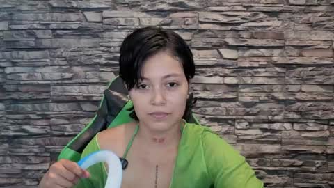 Snapshot of qadeshoficial chatting on 06-18-26, 06:56 Qadesh online show from 06-18-26, 06:56