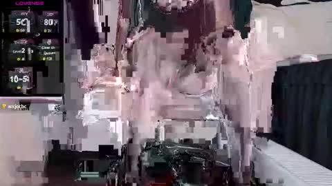 Snapshot of qianqian_ chatting on 12-02-25, 11:37 qianqian_ online show from 12-02-25, 11:37