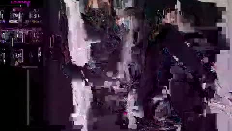 Snapshot of qianqian_ chatting on 12-19-25, 11:50 qianqian_ online show from 12-19-25, 11:50