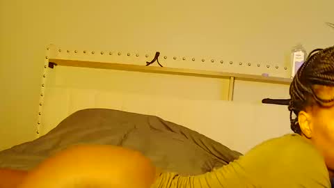 Brittany online show from 10-14-25, 06:09