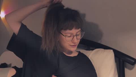 Snapshot of quack__quack chatting on 12-13-24, 03:32 online show from 12-13-24, 03:32