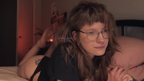 Snapshot of quack__quack chatting on 02-17-25, 06:37 online show from 02-17-25, 06:37