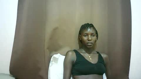 Snapshot of queen_0012 chatting on 04-19-26, 12:59 asher online show from 04-19-26, 12:59