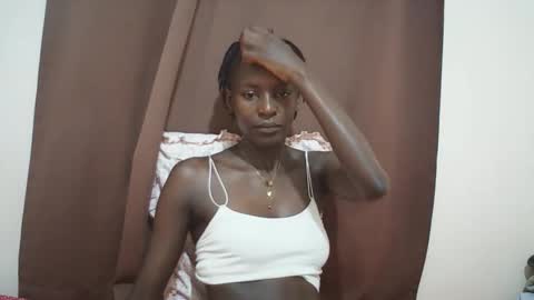 Snapshot of queen_0012 chatting on 04-30-26, 07:53 asher online show from 04-30-26, 07:53