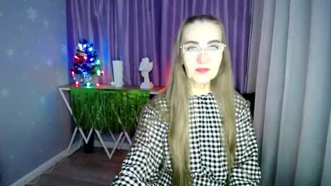Snapshot of queen_a_n_i chatting on 12-31-24, 02:47 A N I Ill be here on December 1st online show from 12-31-24, 02:47