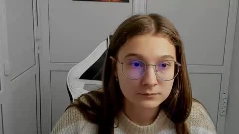 Amelie online show from 04-05-26, 07:05