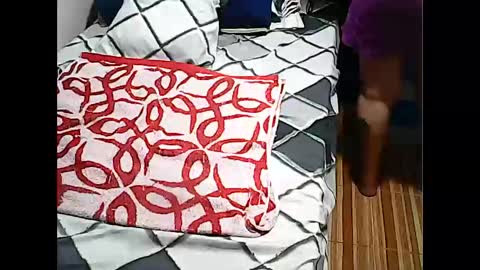 queen_ava05 online show from 02-08-26, 07:28