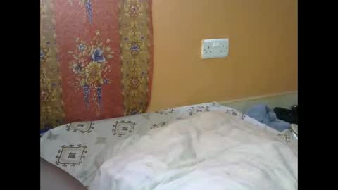 Snapshot of queen_banice chatting on 09-12-25, 10:04 queen_banice online show from 09-12-25, 10:04