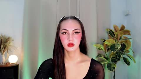 queen_danaya online show from 04-08-26, 01:05