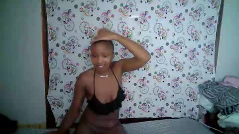 queen_dimple1 online show from 04-30-26, 08:26