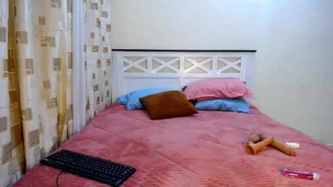 QUEEN  DOLY online show from 07-27-26, 03:13