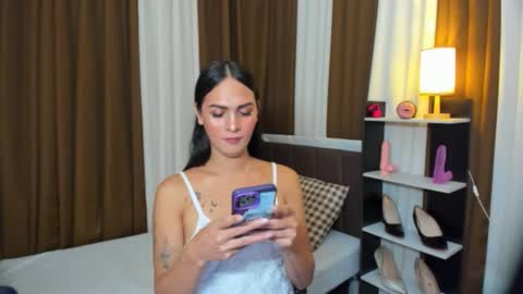 Snapshot of queen_dyosa chatting on 10-29-25, 06:59 Queen Dyosa online show from 10-29-25, 06:59