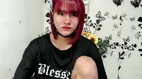 Snapshot of queen_elicktra chatting on 01-27-25, 06:09 JOY online show from 01-27-25, 06:09