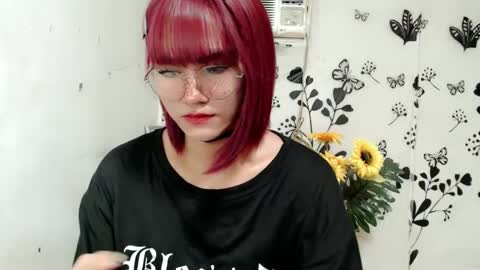 Snapshot of queen_elicktra chatting on 01-31-25, 07:08 JOY online show from 01-31-25, 07:08