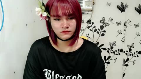 Snapshot of queen_elicktra chatting on 02-11-25, 12:17 JOY online show from 02-11-25, 12:17