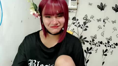 Snapshot of queen_elicktra chatting on 02-11-25, 05:47 JOY online show from 02-11-25, 05:47