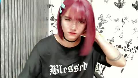 Snapshot of queen_elicktra chatting on 02-15-25, 08:54 JOY online show from 02-15-25, 08:54