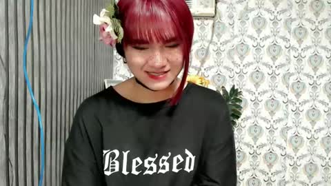 Snapshot of queen_elicktra chatting on 03-05-25, 10:44 JOY online show from 03-05-25, 10:44