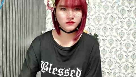 Snapshot of queen_elicktra chatting on 03-11-25, 09:48 JOY online show from 03-11-25, 09:48