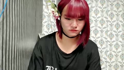 Snapshot of queen_elicktra chatting on 03-12-25, 04:56 JOY online show from 03-12-25, 04:56